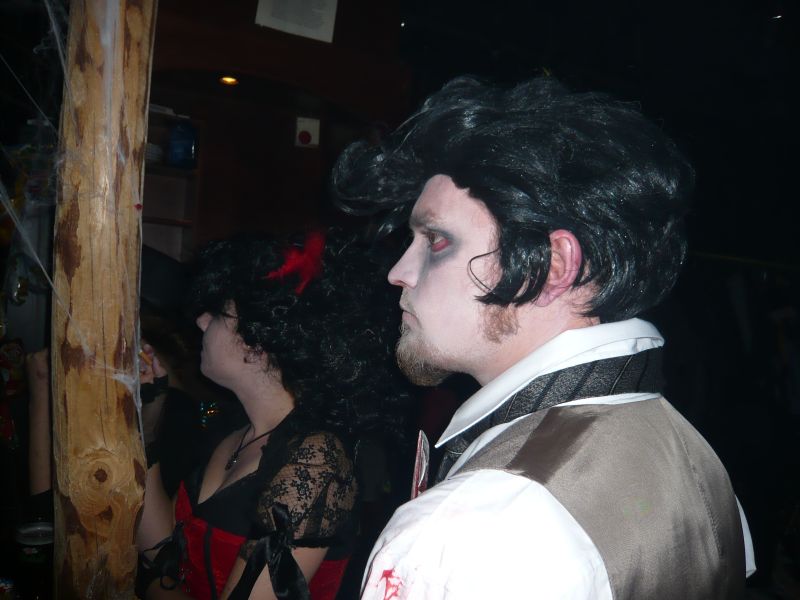 2008-11-01-Halloween2008-056.jpg