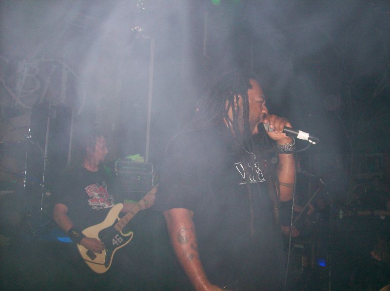 2007-10-05-TLP_cd_release_party-019.jpg