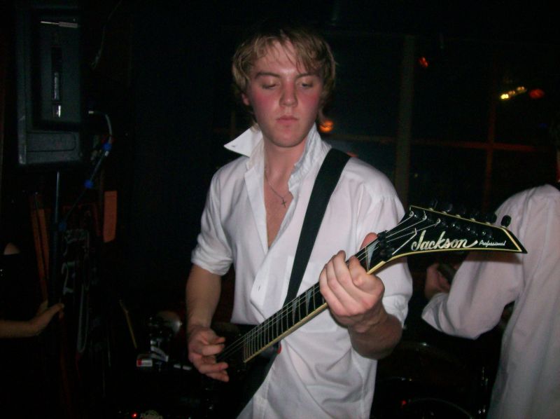 2007-11-08-Bandjesavond_Ozzy-017.jpg