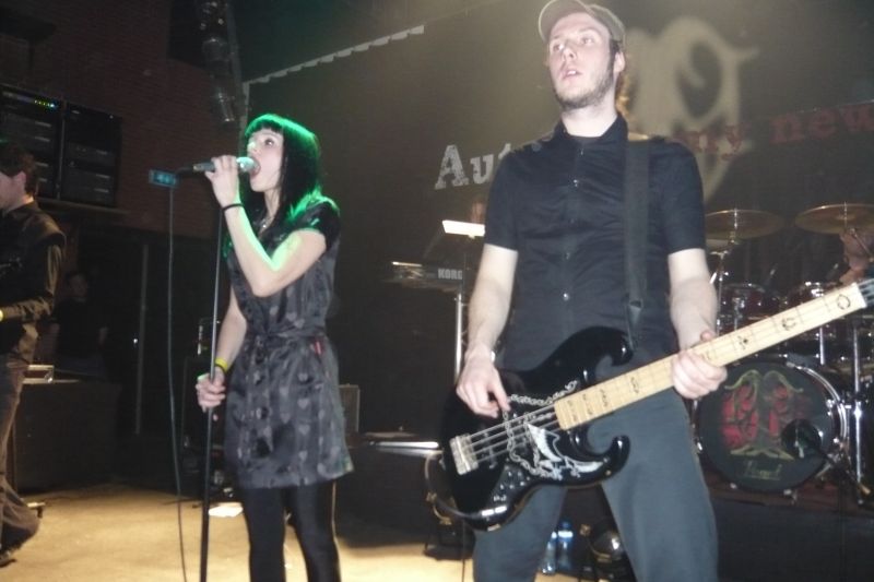 2008-02-14-Izegrim+Autumn-060.jpg