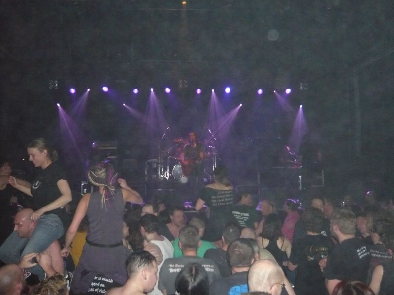 2008-12-19-New_Model_Army_Melkweg-006.jpg