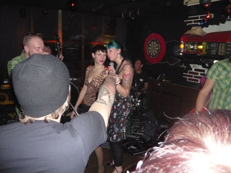 2008-12-21-Yeah_Baby_Ozzy-001.jpg