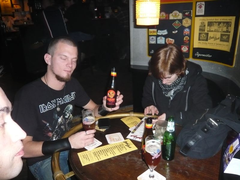 2008-12-28-Christmas_Metal_Symphony-002.JPG