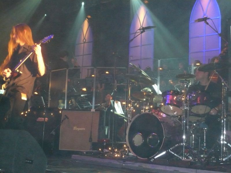2008-12-28-Christmas_Metal_Symphony-010.JPG