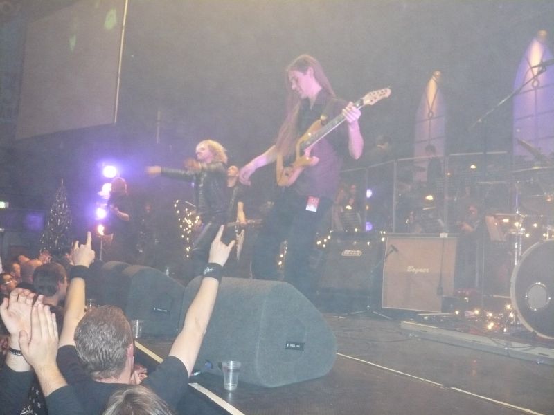 2008-12-28-Christmas_Metal_Symphony-023.JPG