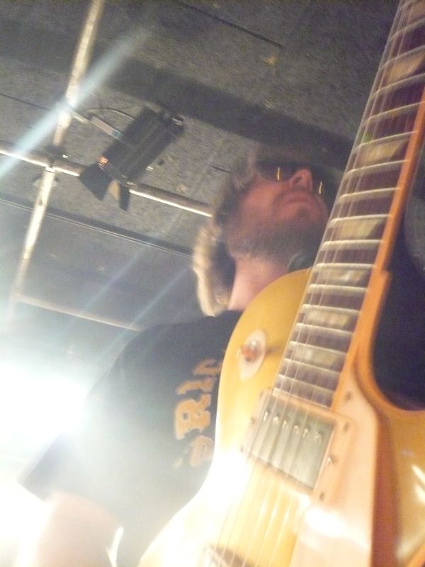 2009-01-30-Nashville_Pussy+SuperSuckers_Burgerweeshuis-017.JPG