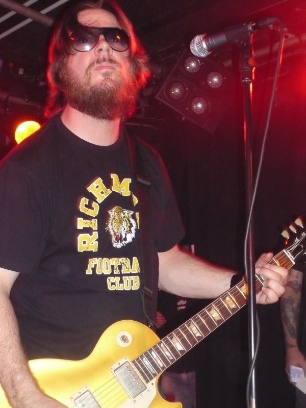 2009-01-30-Nashville_Pussy+SuperSuckers_Burgerweeshuis-026.JPG