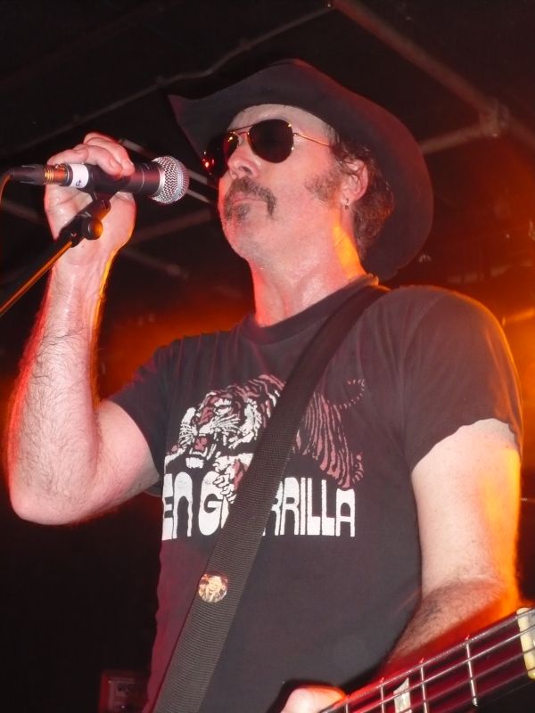 2009-01-30-Nashville_Pussy+SuperSuckers_Burgerweeshuis-027.JPG