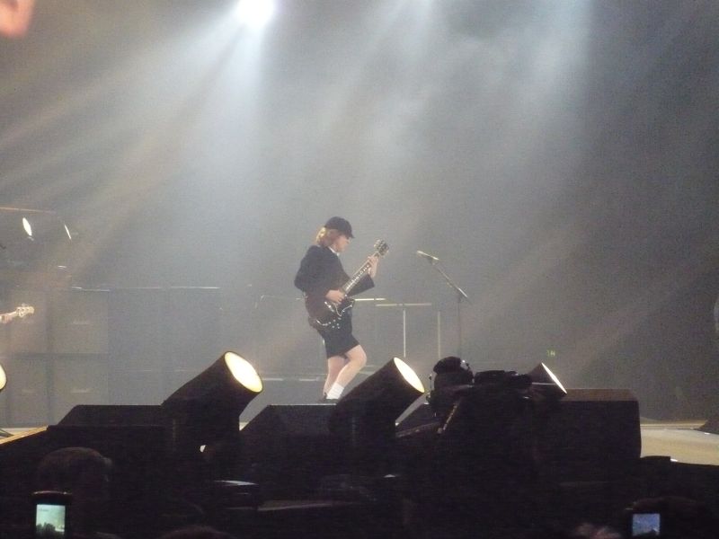 2009-03-13_AC-DC_Ahoy-009.jpg