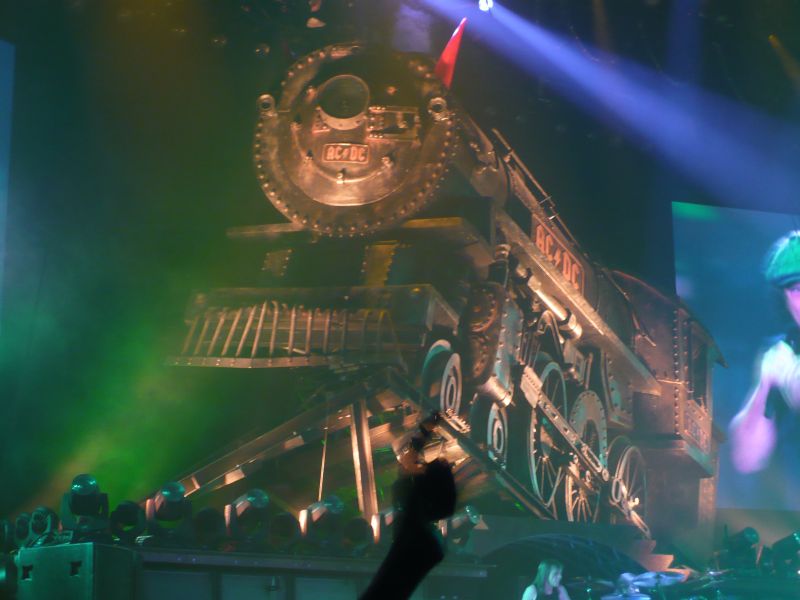 2009-03-13_AC-DC_Ahoy-016.jpg